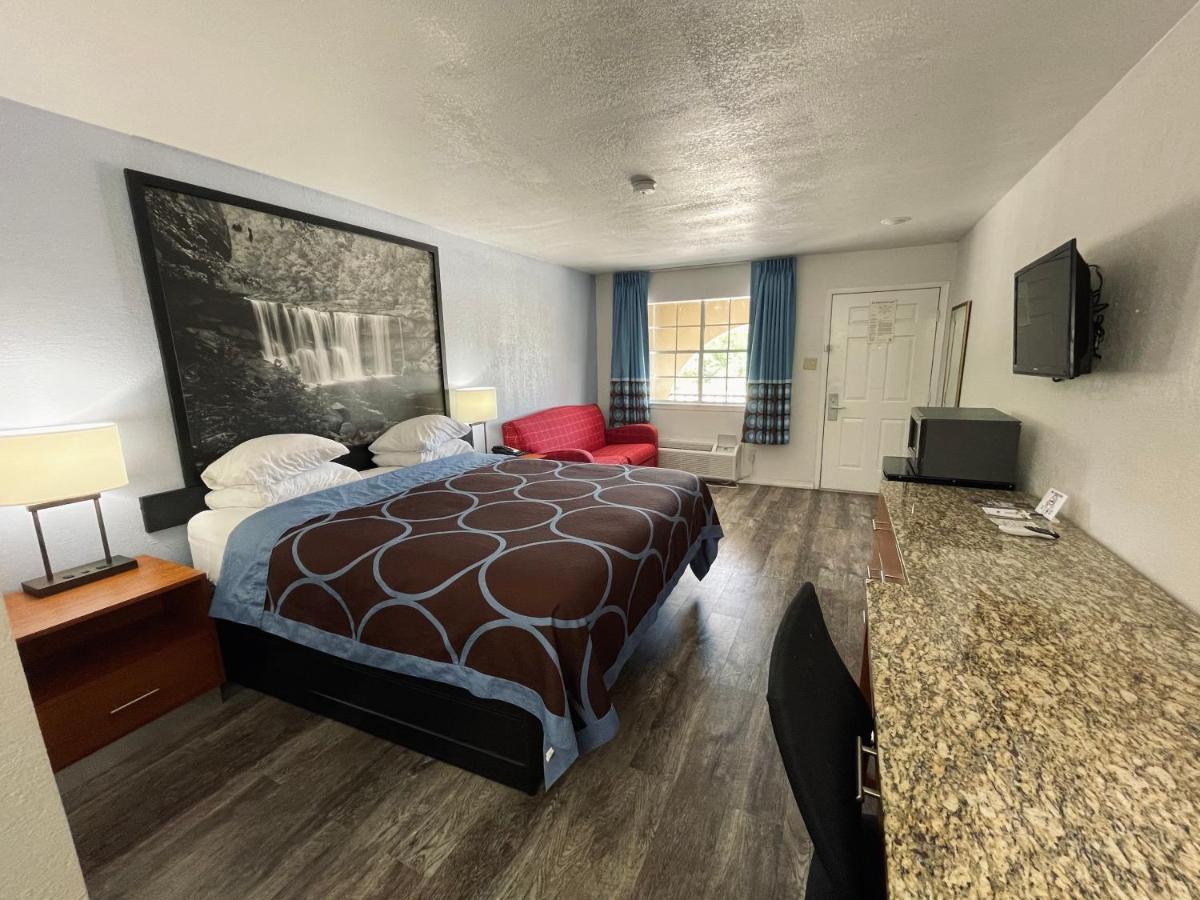 Super 8 By Wyndham - Canton, Texas Extérieur photo
